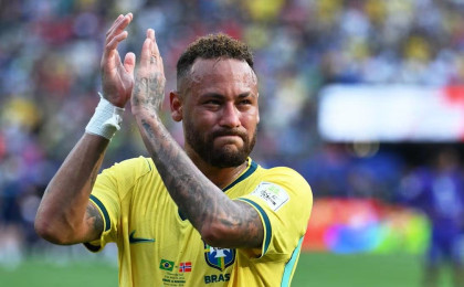 Neymar indicates possible international retirement