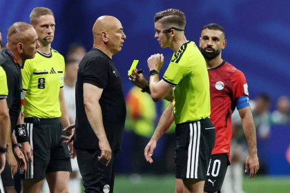 Egypt coach allege refereeing bias after dramatic exit to Argentina
