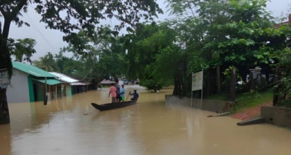 Sajek Valley floods makes hundreds of tourists stranded 