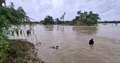 Khowai river embankment breaks, leaves 30,000 stranded in Habiganj
