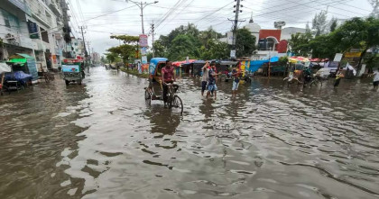 Heavy rain submerges Khulna despite TK823cr drainage project