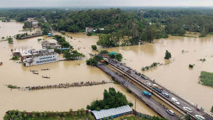 Flood prolonged in country’s several areas, relief operations intensified