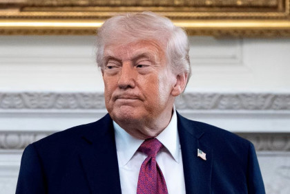 Trump opens door to Iran talks while rejecting truce renewal