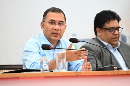 Tarique urges youths to build startups