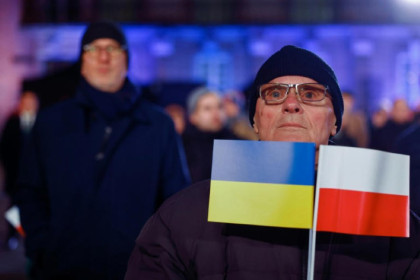 Poland limits Ukrainian refugee protections