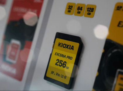 AI demand fuels Kioxia’s rapid rise in chip market