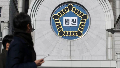 S. Korean court acquits defector over money transfers to North Korea