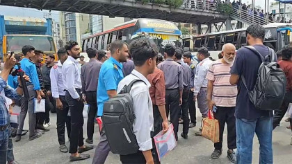 HSC students block Uttara highway during education ministry march