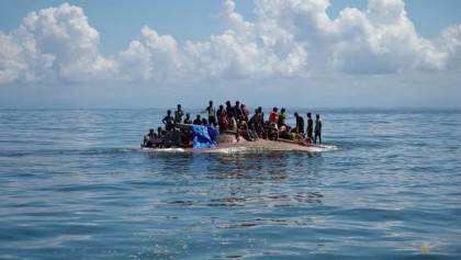 Two boats sink off Myanmar, 530 Rohingyas feared dead
