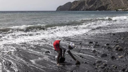 Eco-crisis caused by Cape Verde’s illegal beach sand trade 