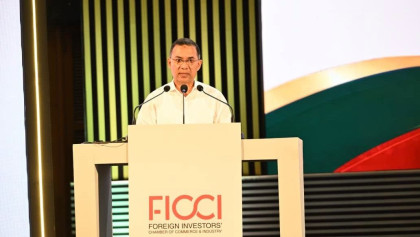 PM visits FICCI Investors Expo as BD steps up FDI drive