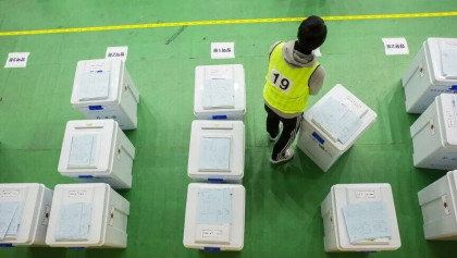 Police raid S. Korean election offices for falsified voting data