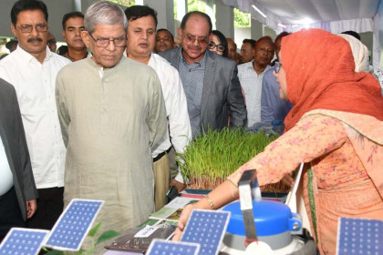 Prioritise research over political debate: Mirza Fakhrul