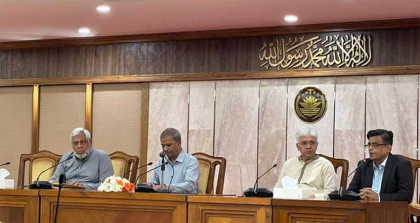 গণভোটের বিষয়ে ‘ঐক্যবদ্ধ সুপারিশ’ দেওয়ার আহ্বান সরকারের