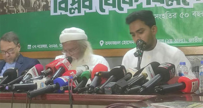 জুলাই বিপ্লবের পর রাজনৈতিক দলগুলোর সহযোগিতা পাননি আসিফ মাহমুদ