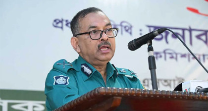 যানবাহনে অগ্নিসংযোগ ও ককটেল নিক্ষেপকারীদের গুলির নির্দেশ