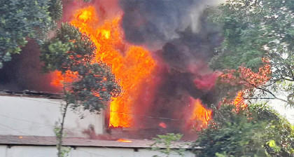 গাজীপুরে কয়েল কারখানার আগুন নিয়ন্ত্রণে