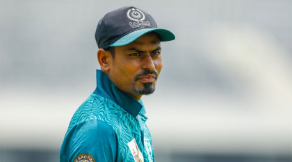 নভেম্বরের আইসিসি'র সেরার দৌঁড়ে তাইজুল ইসলাম