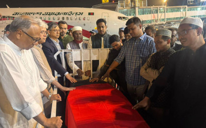 ওসমান হাদির মরদেহ ঢাকায়