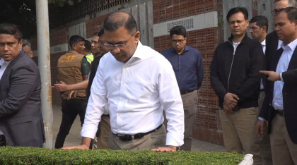 ছোট ভাই ও শ্বশুরের কবর জিয়ারত করলেন তারেক রহমান