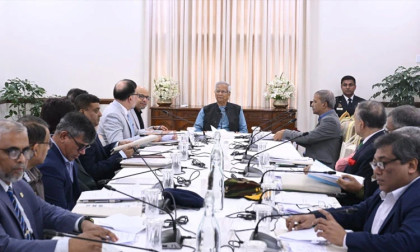 তথ্য প্রযুক্তিগত সক্ষমতা বাড়াতে হবে: প্রধান উপদেষ্টা