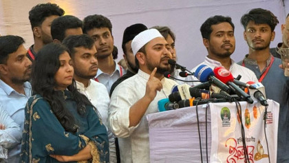 গণভোটের বৈধতাকে আদালতে নিয়ে প্রশ্নবিদ্ধ করার পাঁয়তারা চলছে: নাহিদ