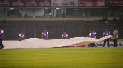 বৃষ্টি আইনে বাংলাদেশের নতুন লক্ষ্য ৩২ ওভারে ২৪৩ রান