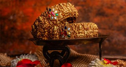 স্বর্ণের দাম কমলো