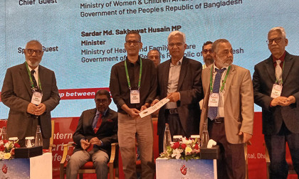স্বাস্থ্যসেবায় মানবিকতা ও সেবামুখী মনোভাব জরুরি: চিকিৎসকদের প্রতি মন্ত্রীর আহ্বান