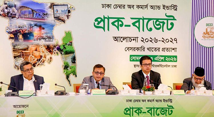 বাড়তি দামে তেল-সার কেনার কারণ জানালেন বাণিজ্য মন্ত্রী