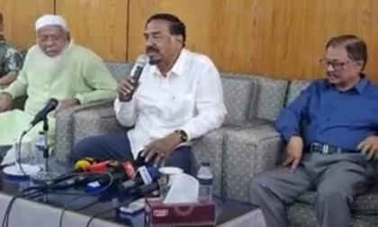 গণতন্ত্র ও সুশাসন প্রতিষ্ঠায় সরকার বদ্ধপরিকর: স্পিকার হাফিজ উদ্দিন