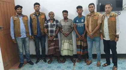 জমির ভাগ বাটোয়ারার দ্বন্দ্বে চার জনকে হত্যা, গ্রেপ্তার ৩