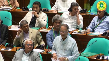 জ্বালানি সংকটের দায় অসাধু ব্যবসায়ীদের উপর চাপালেন মন্ত্রী 