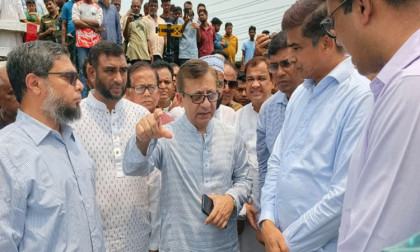 দেশে জ্বালানি তেল ও গ্যাসের মজুত বাড়ানো হচ্ছে: বাণিজ্যমন্ত্রী