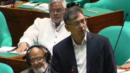 সারাদেশে মাদকের বিরুদ্ধে অভিযানের সময় জানালেন স্বরাষ্ট্র মন্ত্রী