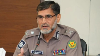 শীর্ষ সন্ত্রাসীদের তালিকা নিয়মিত হালনাগাদ করা হচ্ছে: ডিএমপি কমিশনার