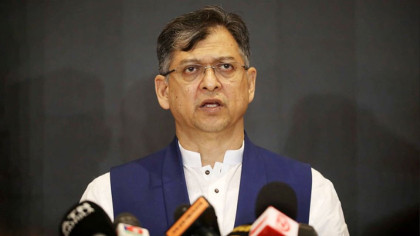 পুলিশের নতুন ইউনিফর্মে প্যান্ট হবে খাকি, শার্ট আগেরটাই