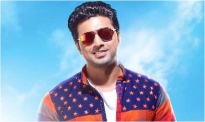 রাজনীতি ছাড়ছেন দেব, ফিরছেন পুরোপুরি অভিনয়ে