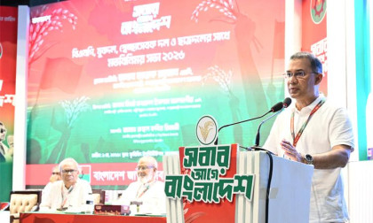 ইশতেহার বাস্তবায়নে নেতাকর্মীদের সহযোগিতা চান প্রধানমন্ত্রী