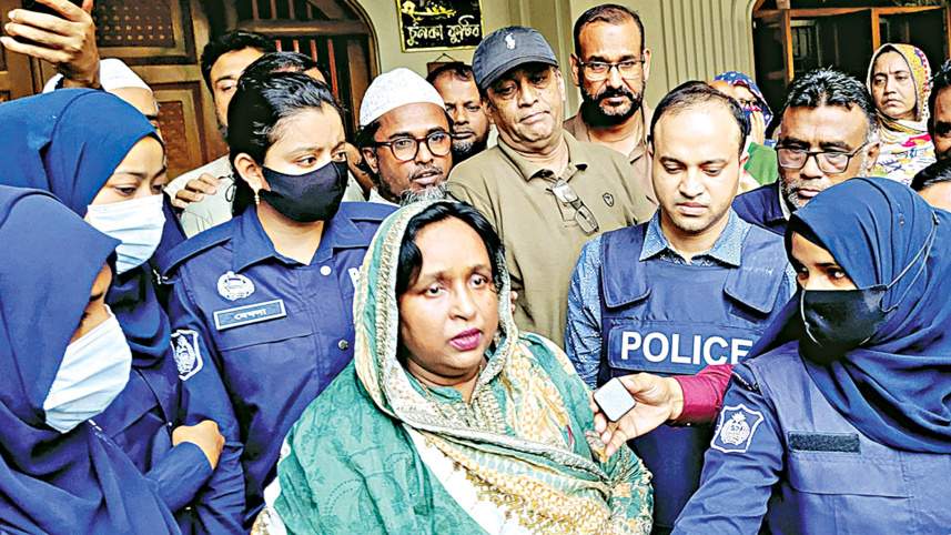 সাবেক মেয়র আইভীর কারামুক্তিতে বাধা নেই