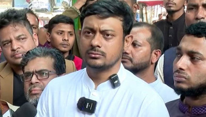 নাসীরুদ্দীন পাটওয়ারীর বিরুদ্ধে মানহানির মামলা