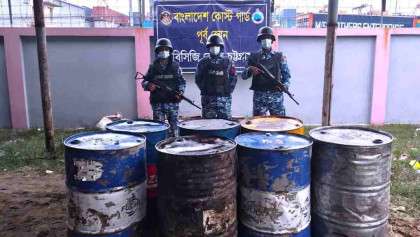 চট্টগ্রামে অবৈধ জ্বালানি তেল ও লুবওয়েল জব্দ