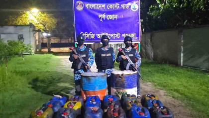 চট্টগ্রামে ১৪শ’ লিটার জ্বালানি তেলসহ দুটি বোট জব্দ