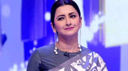 পুরোনো ভিডিও নিয়ে আইনি জটিলতায় রচনা ব্যানার্জি