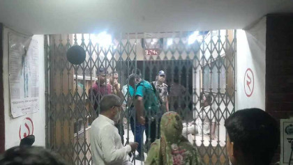 স্বেচ্ছাসেবক দল নেতাকে থানায় মারধর, ওসিসহ ৫ পুলিশ ক্লোজড