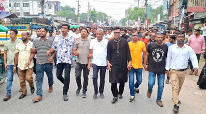 যুবদলের পূর্ণাঙ্গ কমিটি ঘোষণায় নওগাঁয় আনন্দ মিছিল