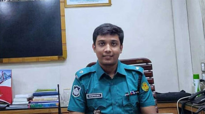 এডিসি সাকলায়েন বাধ্যতামূলক অবসরে