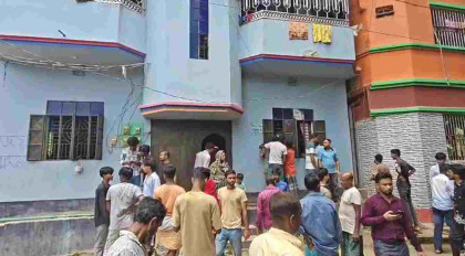 লক্ষ্মীপুরে শিশুসহ একই পরিবারের ৩ জনকে গলাকেটে হত্যা