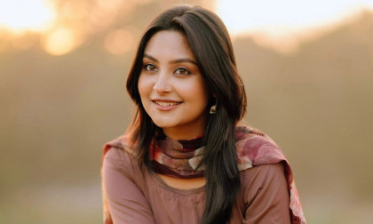 আমি এখন আর সিঙ্গেল না: নাজনীন নীহা