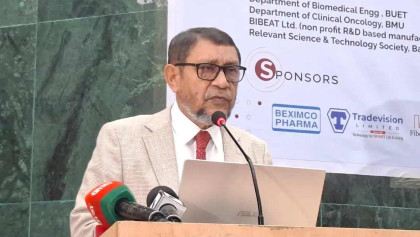 ডাক্তার-নার্সরা যোগ্যতার প্রমাণ দিয়েছেন : স্বাস্থ্যমন্ত্রী